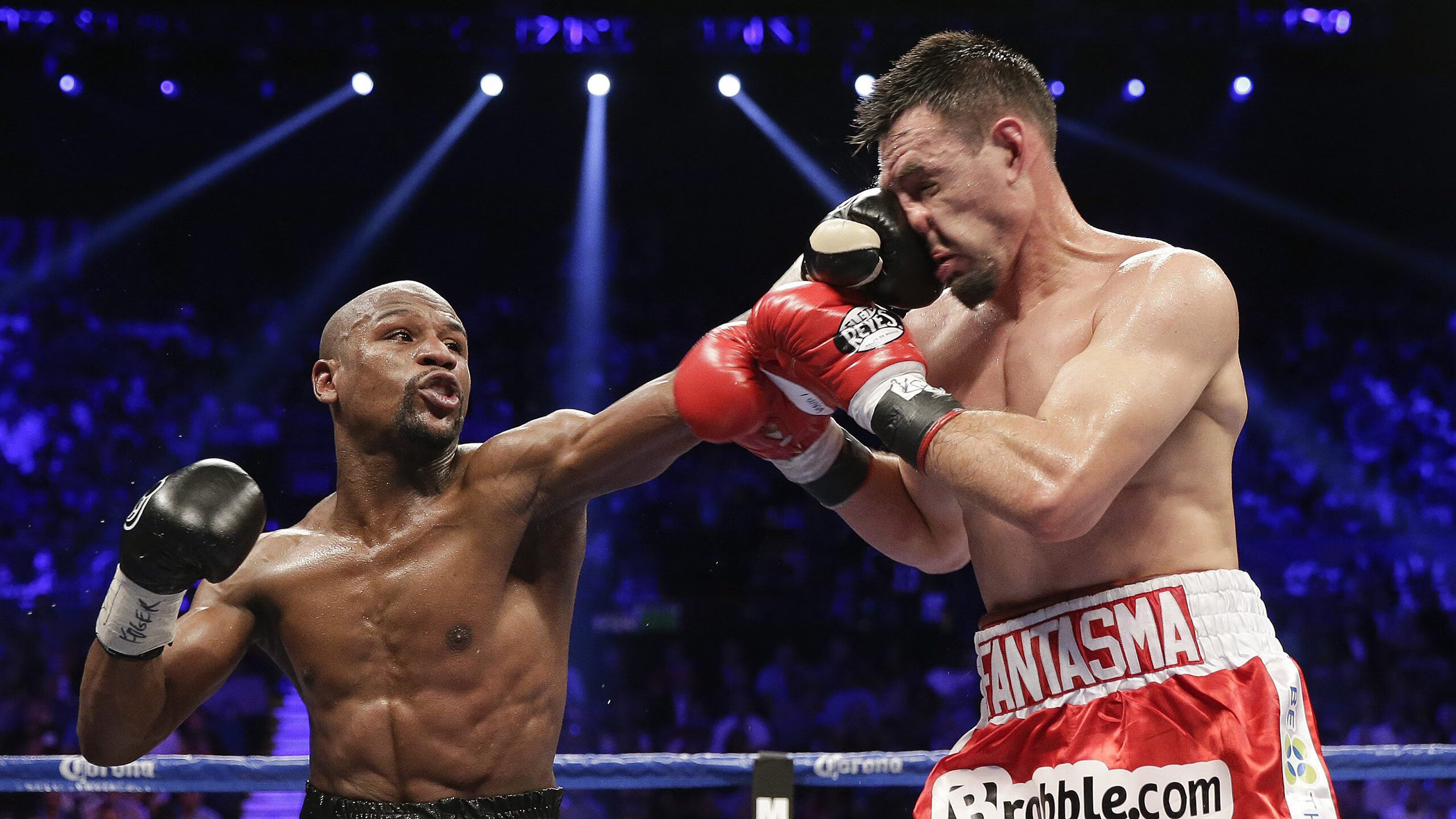 瑞·弗兰:他的防守和传球能力总能在关键时刻帮助全黑队创造胜机