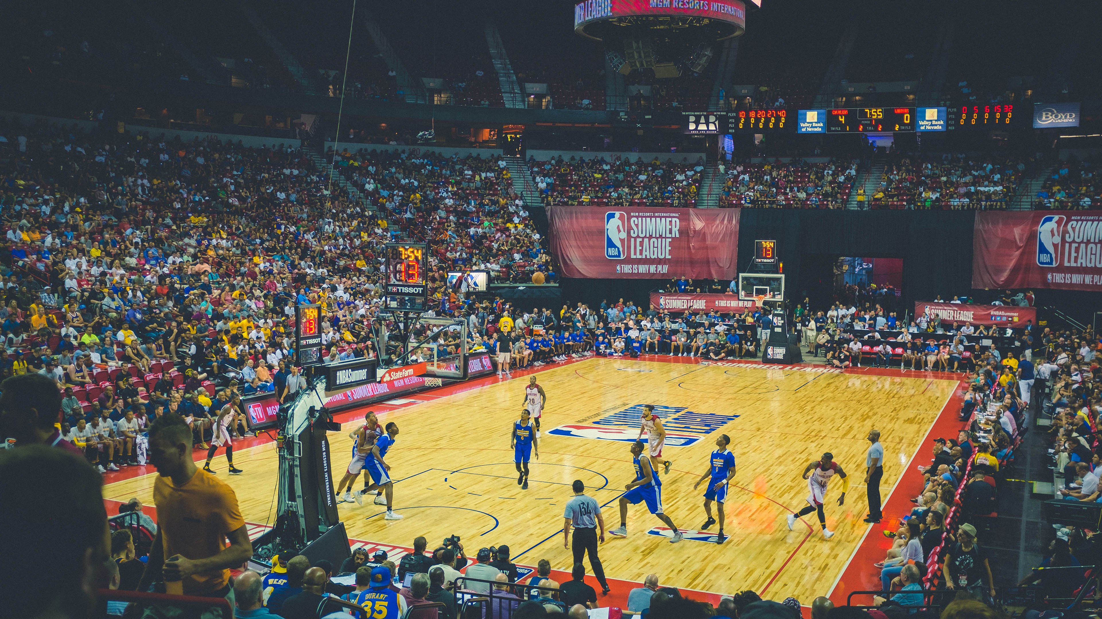 开yun体育-瑞·弗兰：他的防守和传球能力总能在关键时刻帮助全黑队创造胜机